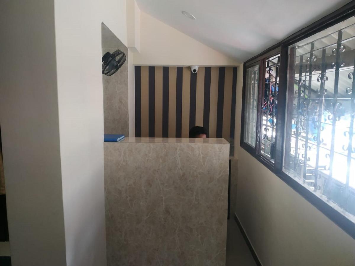 Almas Dormitory 24 Hours Aircondition Βομβάη Εξωτερικό φωτογραφία
