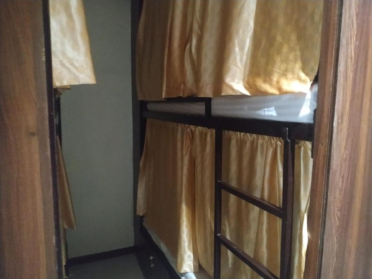 Almas Dormitory 24 Hours Aircondition Βομβάη Εξωτερικό φωτογραφία